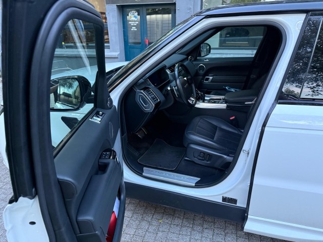 2e8cf978-4ed4-4aed-b985-0f36903603df